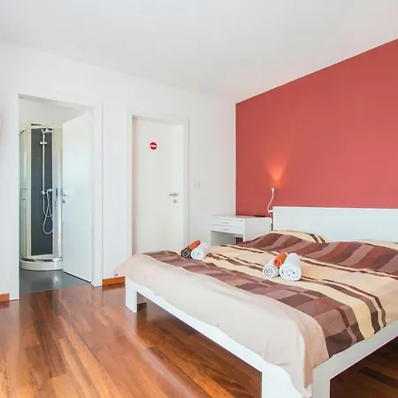 Holiday home Martina Pula